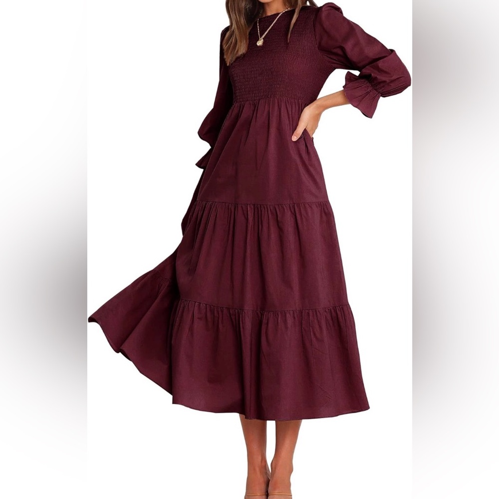 Chic Burgundy Midi dress